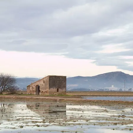 Casa Del Palomet Сasa de vacaciones Deltebre